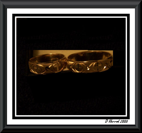 We got new wedding bands for our 10th anniversary.